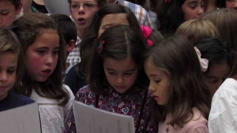 Escola José Régio: Educação e Inovação em Portalegre