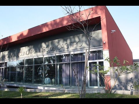 Transformando o Futuro: Escola Secundária Inês de Castro em Foco