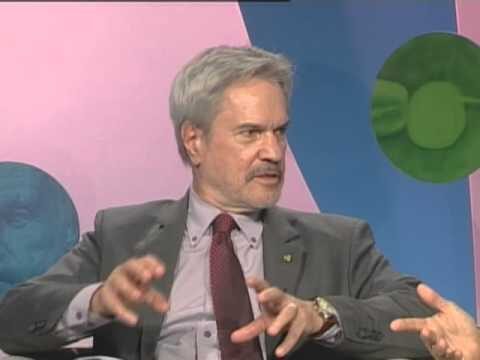 A Influência da Editorial do Ministério da Educação e Ciência na Formação Acadêmica