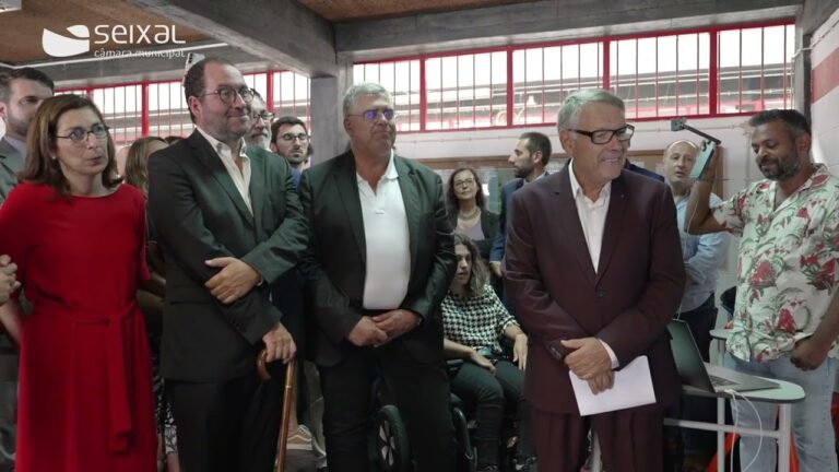 Escola Secund&aacute;ria Dr. Jos&eacute; Afonso: Educa&ccedil;&atilde;o e Tradi&ccedil;&atilde;o em Arrentela