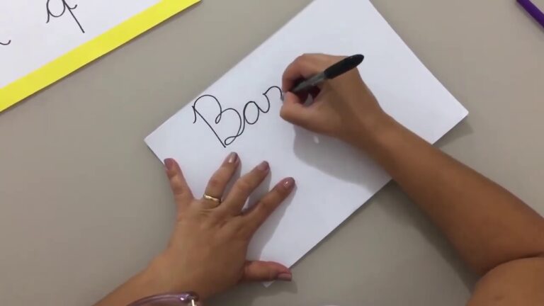 Explorando Tipos de Letra Manuscrita para o 1&ordm; Ciclo