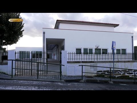 Explorando o Agrupamento Vertical nas Escolas de Castelo de Paiva